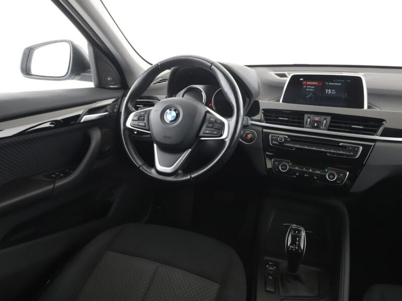 BMW X1 Advantage 150KM automat navi PDC HarmanKardon grzane fotele tempomat II (F48) (2015-)
