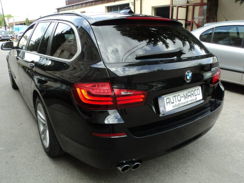 BMW 520 sprzedam ladną BMW 520 automat F10 (2009-2017)