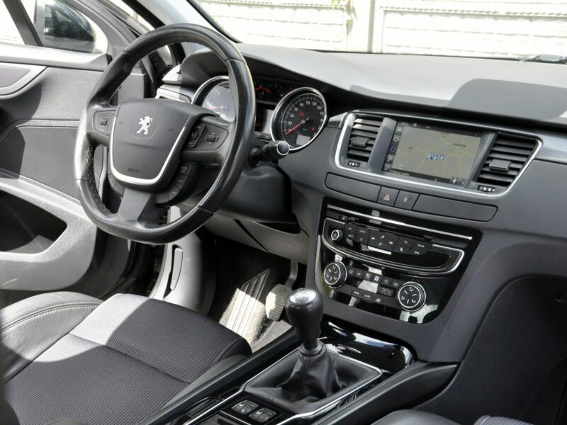 Peugeot 508 2,0HDi 150KM Allure/Navi/SerwisASO/SideAssist/PDC/Półskóry/Alu/ I (2010-2018)