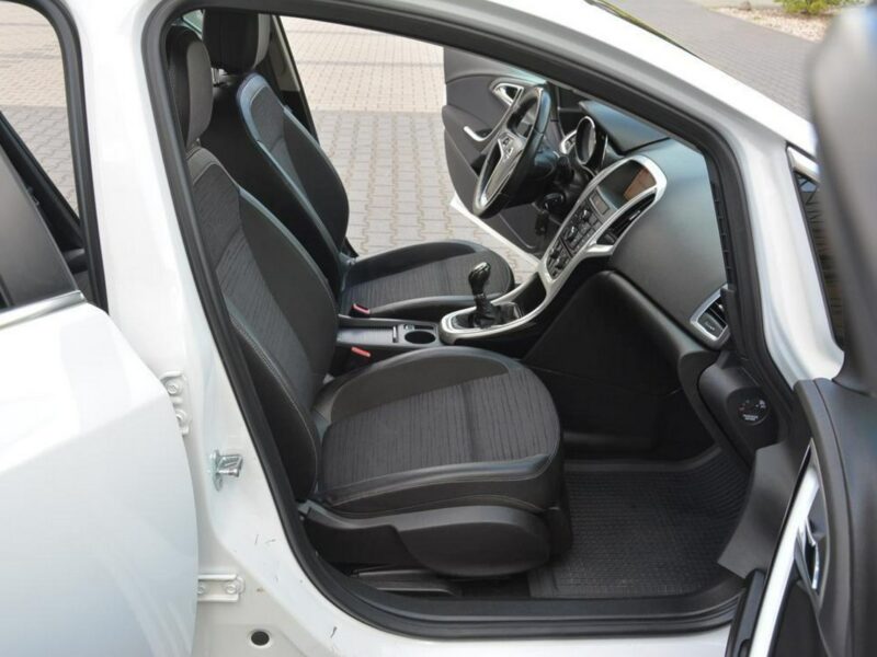 Opel Astra 1.4T(140KM) Lift Ledy Duża Navi pół-skóry 2xParktr. Chromy Alu 17 J (2009-2019)