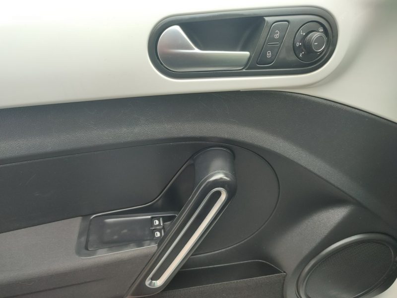 Volkswagen Beetle bezwypadkowy serwis wyposażenie Gwarancja