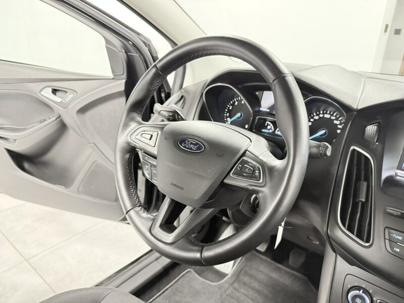 Ford Focus 1.0 TURBO 100KM*Start Stop*FACE LIFT*Alu 17*Klima*Navi SYNC* IDEALNY Mk3 (2010-2018)