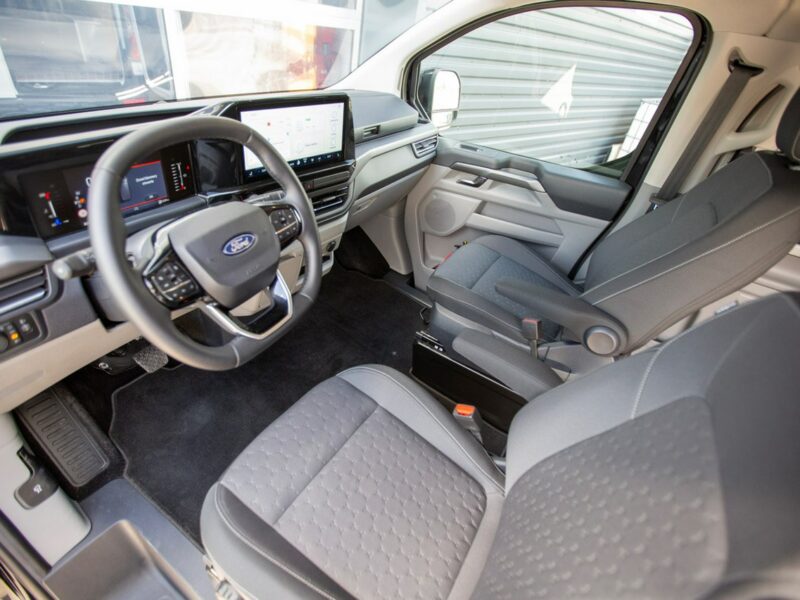 Ford Tourneo Custom Nowy Model AUTOMAT 8-OSÓB Titanium L2H1 zadzwoń i sprawdź !