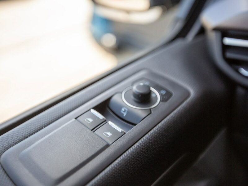 Ford Tourneo Custom Nowy Model AUTOMAT 8-OSÓB Titanium L2H1 zadzwoń i sprawdź !