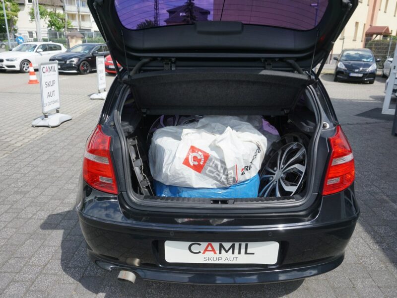 BMW 116 zadbane, zarejestrowane, ubezpieczone, doinwestowane, E87 (2004-2013)