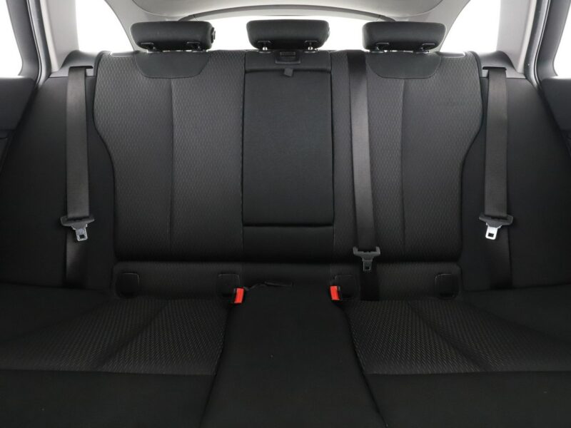 BMW 316 automat navi czujniki parkowania grzane fotele F30/F31 (2012-2020)