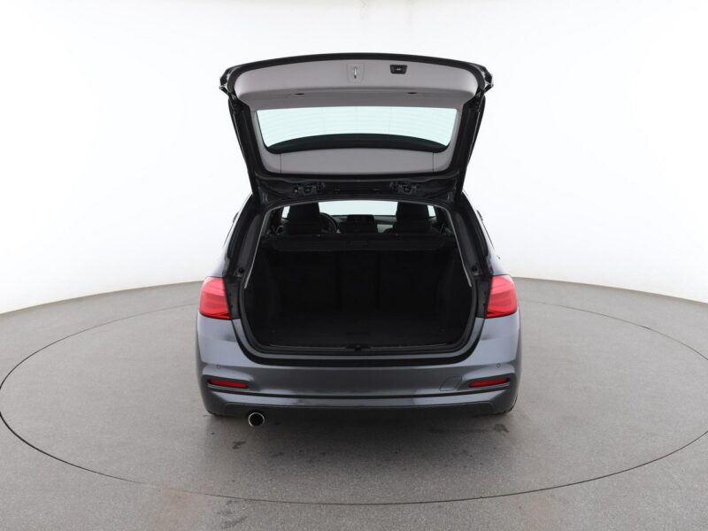 BMW 316 automat navi czujniki parkowania grzane fotele F30/F31 (2012-2020)