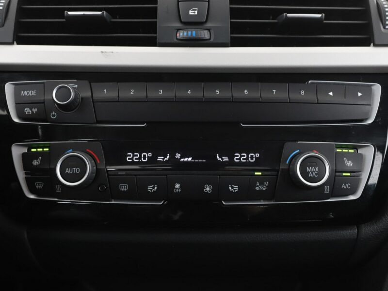 BMW 316 automat navi czujniki parkowania grzane fotele F30/F31 (2012-2020)