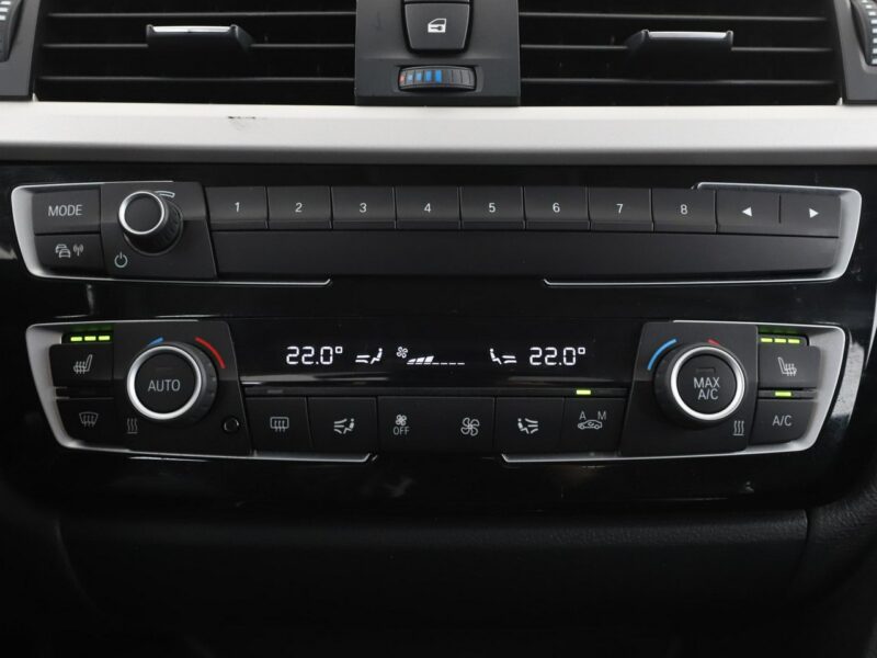 BMW 316 automat navi czujniki parkowania grzane fotele F30/F31 (2012-2020)