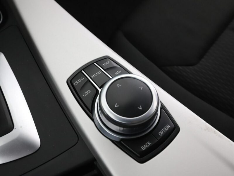 BMW 316 automat navi czujniki parkowania grzane fotele F30/F31 (2012-2020)