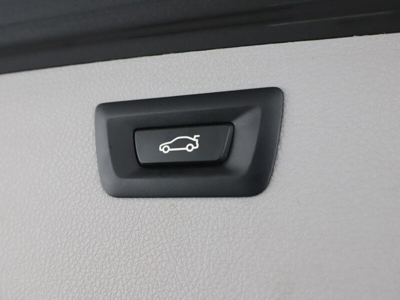 BMW 316 automat navi czujniki parkowania grzane fotele F30/F31 (2012-2020)