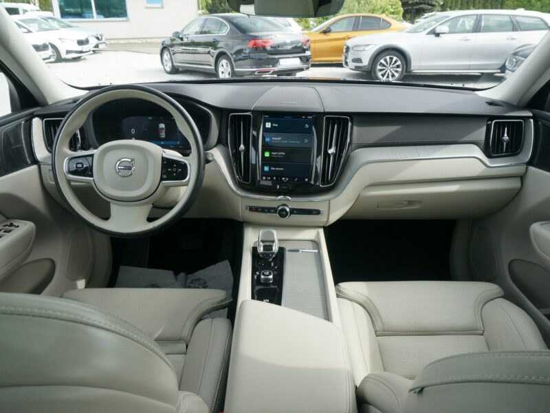 Volvo XC 60 B5 B AWD 250 KM Ultimate Bright Salon PL Faktura Vat 23% WND4019C II (2017-)