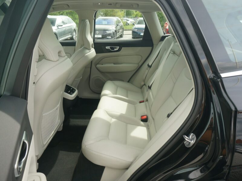 Volvo XC 60 B5 B AWD 250 KM Ultimate Bright Salon PL Faktura Vat 23% WND4019C II (2017-)