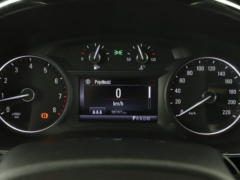 Opel Mokka Innovation automat navi kamera tempomat Bluetooth półskóra hak II (2020-)