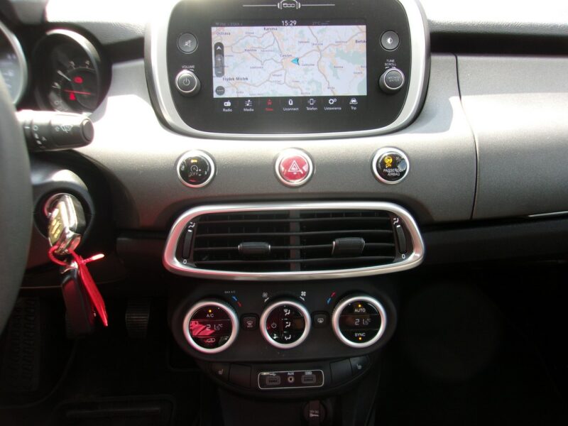 Fiat 500x X 1.4 Turbo Cross Navigacja Kamera cofania Klimatronic Blue & Me