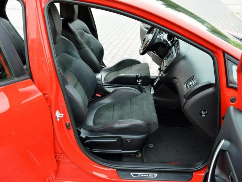 Kia Cee'd GT Ledy Bixenon Skóry Recaro Kamera Parktr. Alu18" z Niemiec Aso Kia II (2012-)