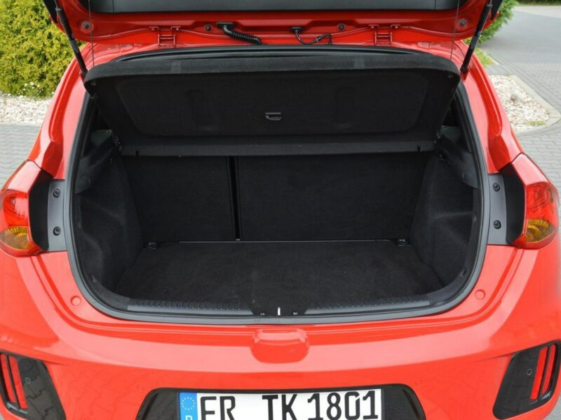 Kia Cee'd GT Ledy Bixenon Skóry Recaro Kamera Parktr. Alu18" z Niemiec Aso Kia II (2012-)