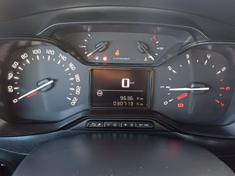 Citroen C3 1.2 PureTech Navi Klimatronic Przebieg 30 tys km III (2016-)