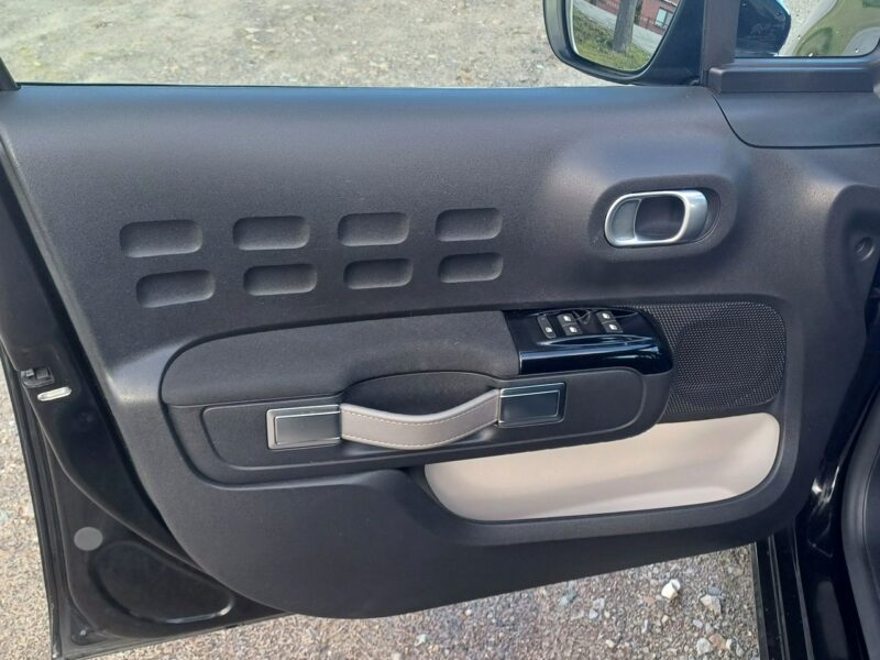 Citroen C3 1.2 PureTech Navi Klimatronic Przebieg 30 tys km III (2016-)