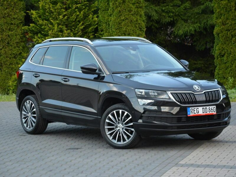 Škoda Karoq Ambition Plus Virtual Cokpit Radar ACC Ledy Kamery Park Assist Hak ASO