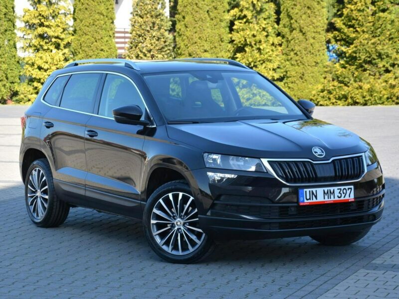 Škoda Karoq Ambition Plus Virtual Cokpit Radar ACC Ledy Kamery Park Assist Hak ASO
