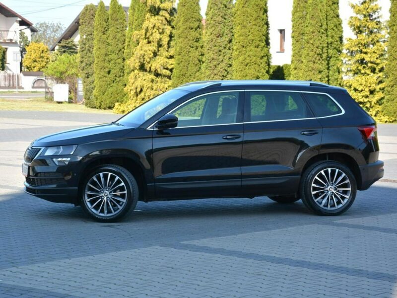 Škoda Karoq Ambition Plus Virtual Cokpit Radar ACC Ledy Kamery Park Assist Hak ASO
