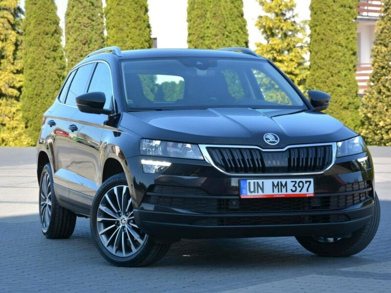 Škoda Karoq Ambition Plus Virtual Cokpit Radar ACC Ledy Kamery Park Assist Hak ASO