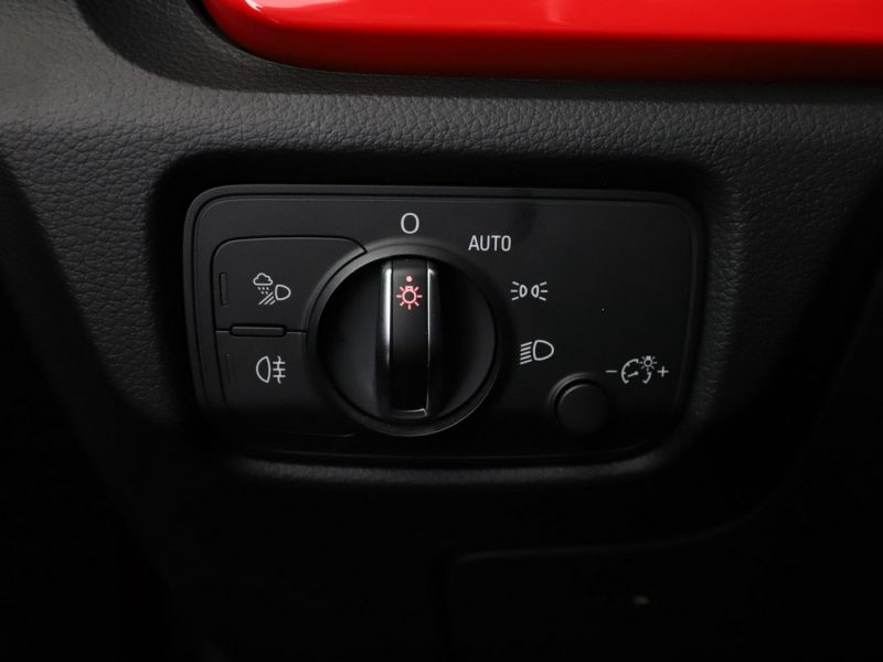 Audi A3 1.4TFSI e-tron Panorama Climatronic Navi Grzane Fotele Lane Assist PDC 8V (2012-)