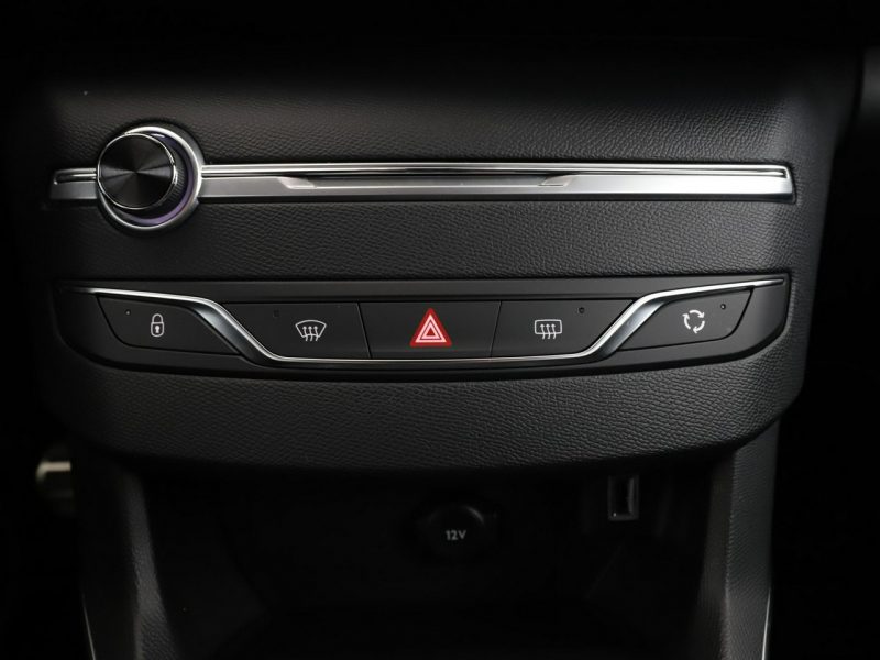 Peugeot 308 GT-Line navi PDC klima-auto ACC Bluetooth FullLED tempomat T9 (2014-2021)