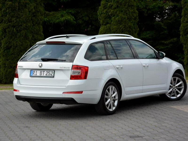 Škoda Octavia Skóry Navi Radar ACC Duża2xParktronici Bi-Xenon Ledy ASO SKODA III (2013-)