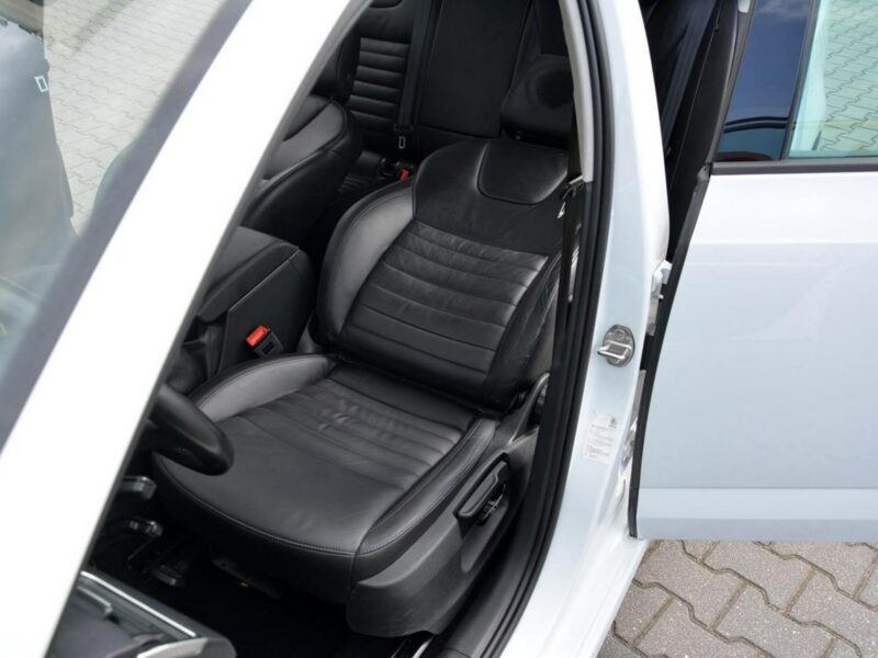 Škoda Octavia Skóry Navi Radar ACC Duża2xParktronici Bi-Xenon Ledy ASO SKODA III (2013-)