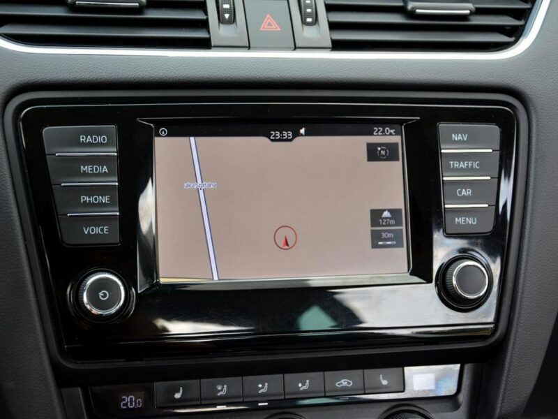 Škoda Octavia Skóry Navi Radar ACC Duża2xParktronici Bi-Xenon Ledy ASO SKODA III (2013-)