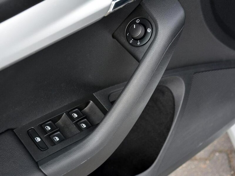 Škoda Octavia Skóry Navi Radar ACC Duża2xParktronici Bi-Xenon Ledy ASO SKODA III (2013-)