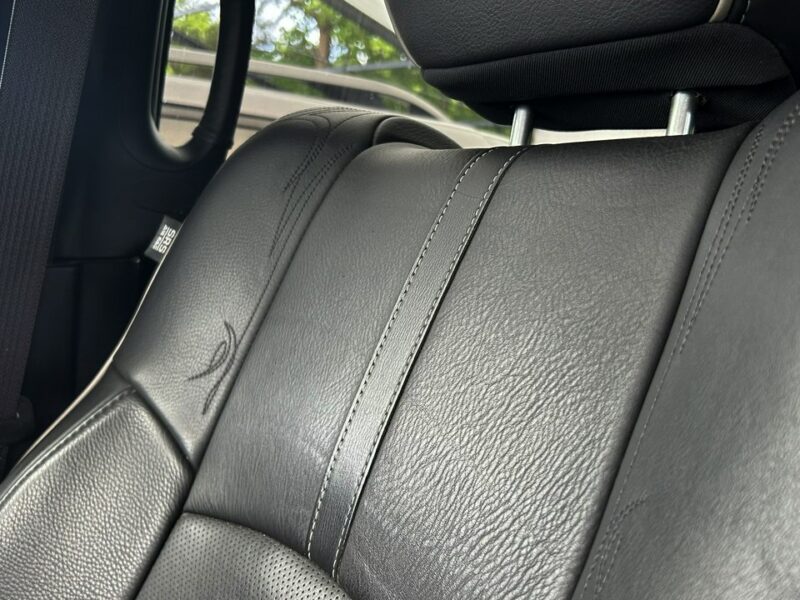 Dodge RAM Limited Pneumat Wentyle Kamera Podgrzew fotele IV (2009-2018)
