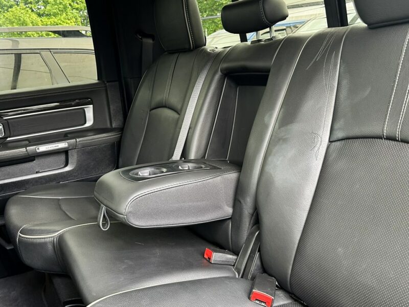 Dodge RAM Limited Pneumat Wentyle Kamera Podgrzew fotele IV (2009-2018)