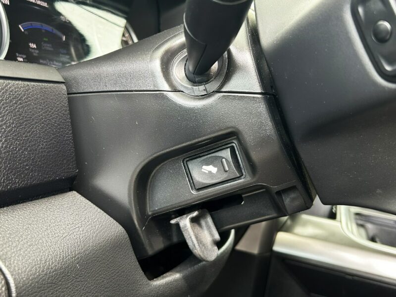 Dodge RAM Limited Pneumat Wentyle Kamera Podgrzew fotele IV (2009-2018)