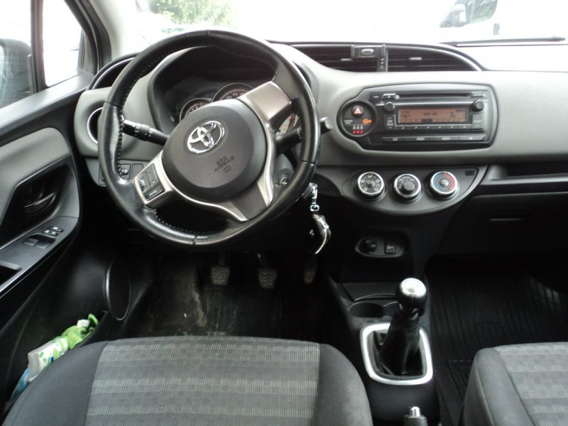 Toyota Yaris sprzedam toyote Yaris III (2011-2019)