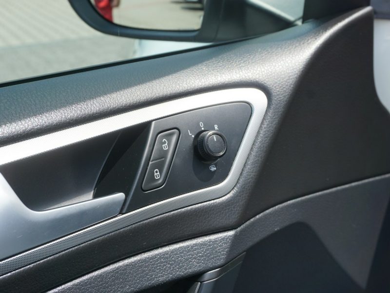 Volkswagen Golf z polskiego salonu, zadbany, rok gwarancji w cenie, VII (2012-)
