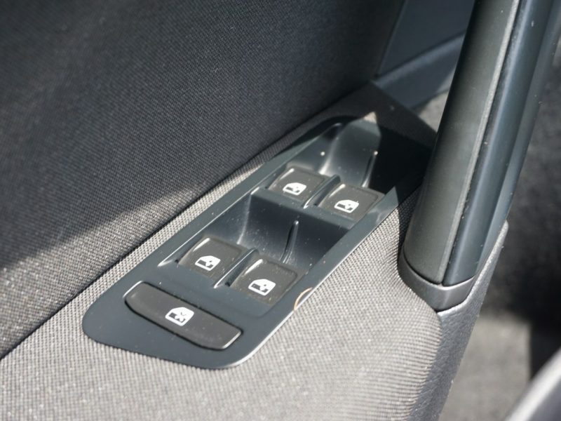 Volkswagen Golf z polskiego salonu, zadbany, rok gwarancji w cenie, VII (2012-)