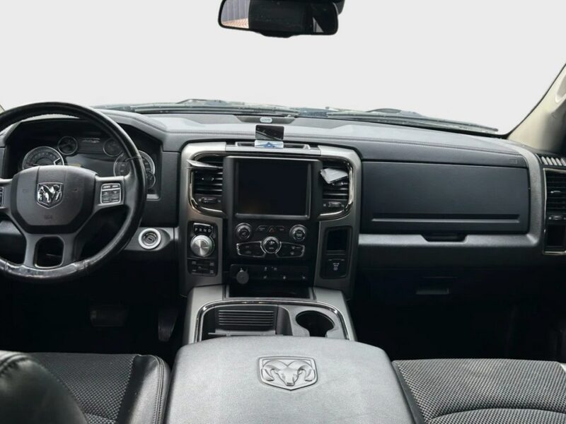 Dodge RAM RAM 2016 SPORT 5.7HEMI Kamera cofania Podgrz. fotele+kierownica IV (2009-2018)