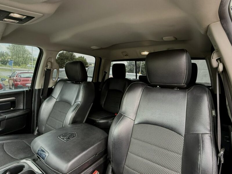 Dodge RAM RAM 2016 SPORT 5.7HEMI Kamera cofania Podgrz. fotele+kierownica IV (2009-2018)