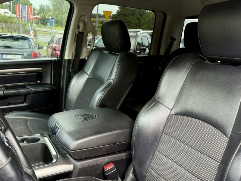 Dodge RAM RAM 2016 SPORT 5.7HEMI Kamera cofania Podgrz. fotele+kierownica IV (2009-2018)