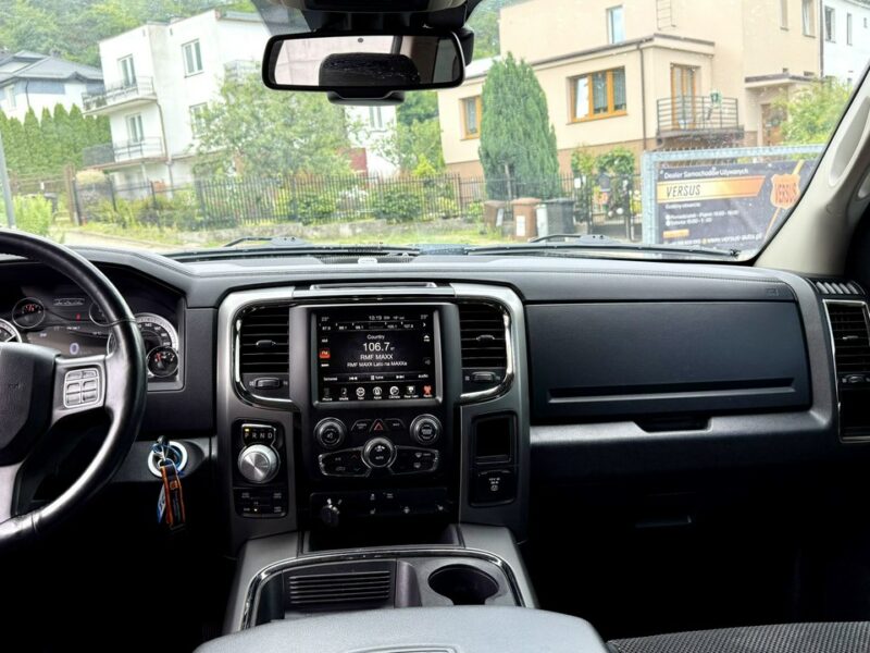 Dodge RAM RAM 2016 SPORT 5.7HEMI Kamera cofania Podgrz. fotele+kierownica IV (2009-2018)