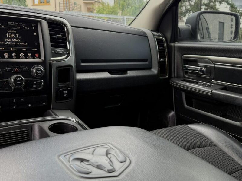 Dodge RAM RAM 2016 SPORT 5.7HEMI Kamera cofania Podgrz. fotele+kierownica IV (2009-2018)