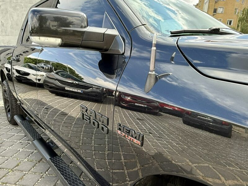 Dodge RAM RAM 2016 SPORT 5.7HEMI Kamera cofania Podgrz. fotele+kierownica IV (2009-2018)