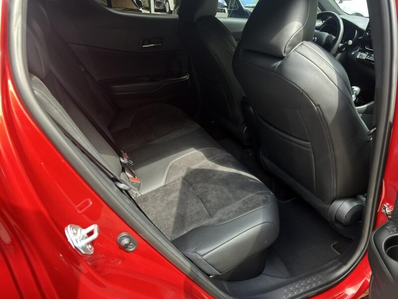 Toyota C-HR 1.8 HSD 122KM SELECTION, salon Polska, gwarancja, FV23%