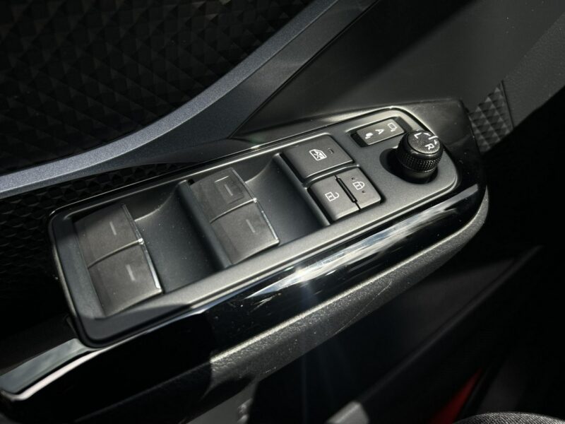 Toyota C-HR 1.8 HSD 122KM SELECTION, salon Polska, gwarancja, FV23%