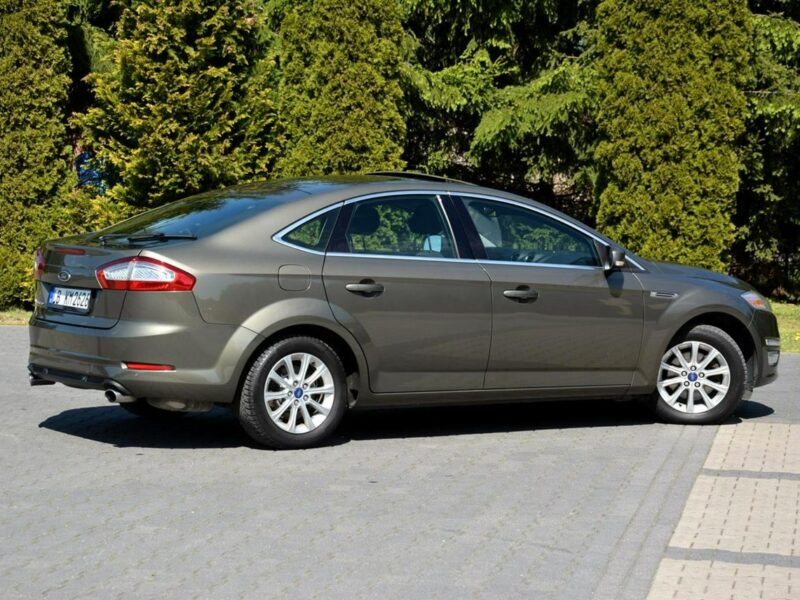 Ford Mondeo Hatchback Titanium Ledy Blis Szyber Navi Convers 2xParkt Wentylacja Mk4 (2007-2014)
