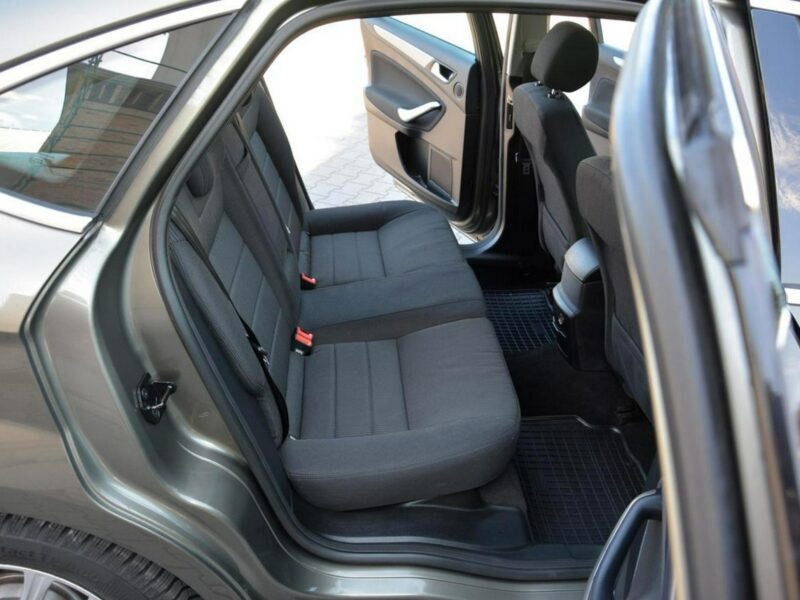 Ford Mondeo Hatchback Titanium Ledy Blis Szyber Navi Convers 2xParkt Wentylacja Mk4 (2007-2014)
