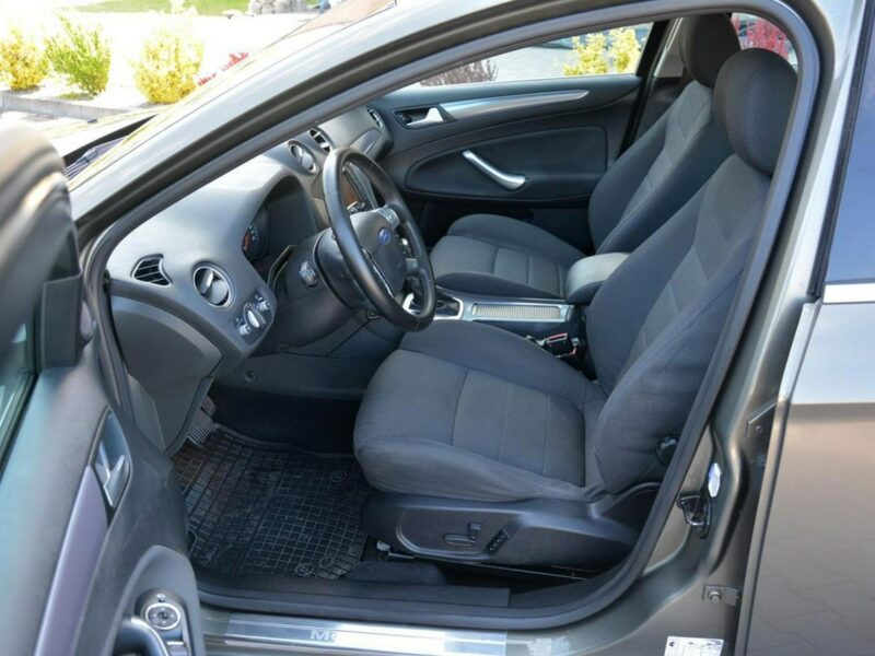 Ford Mondeo Hatchback Titanium Ledy Blis Szyber Navi Convers 2xParkt Wentylacja Mk4 (2007-2014)